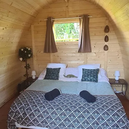 Lodges Les Muriers Pour 4 *